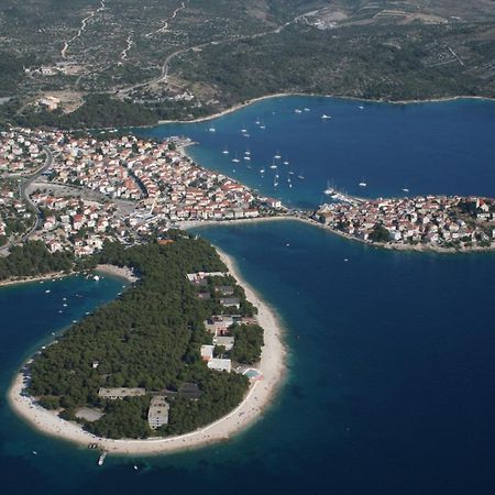 Apartments Jadran Primosten Exterior photo
