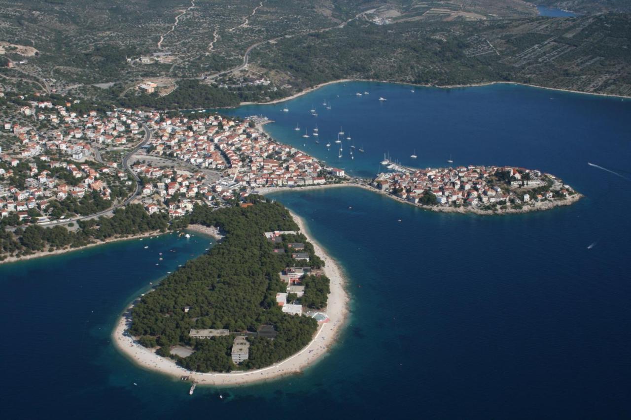 Apartments Jadran Primosten Exterior photo